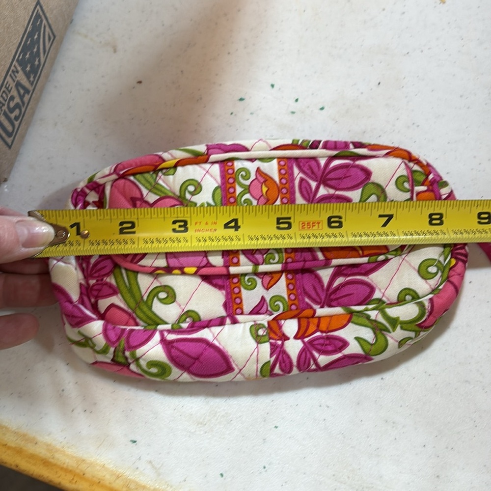 Vera Bradley small makeup pouch - Picture 4 of 5